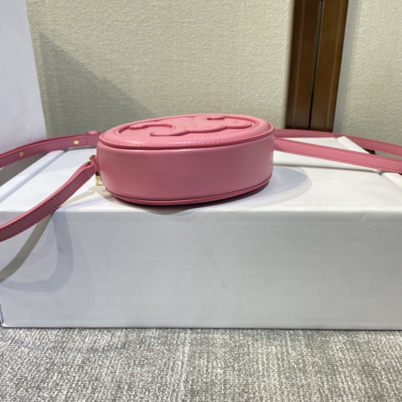 Ce1i*e triomphe bags